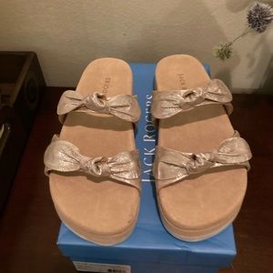 Jack rogers monica double knot platform leather sandal in platinum